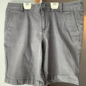 Eddie Bauer Slightly Curvy fit women's shorts